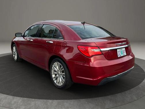 2012 Chrysler 200 Limited