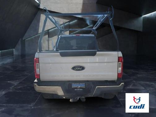 Oxford White 2017 Ford F-250 XLT