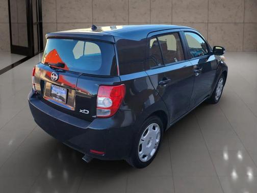 2009 Scion xD Hatchback 4D