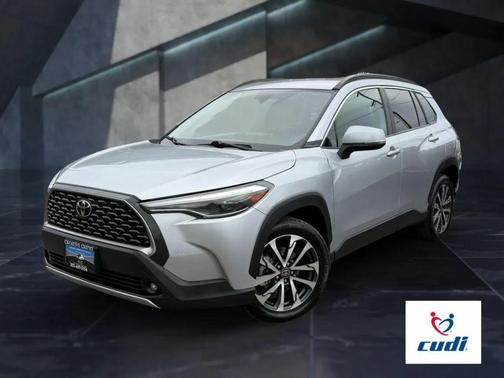 Sonic Silver 2022 Toyota Corolla Cross XLE