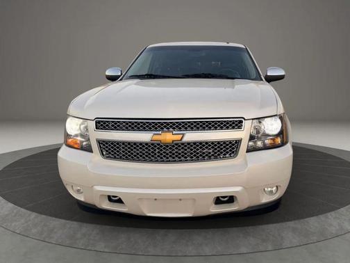 2014 Chevrolet Suburban 1500 LTZ