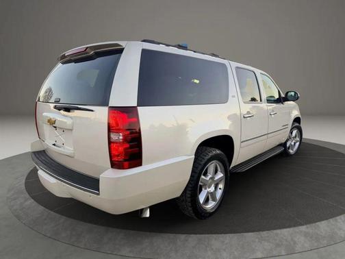 2014 Chevrolet Suburban 1500 LTZ