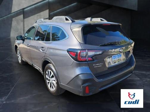 Ice Silver Metallic 2020 Subaru Outback Premium