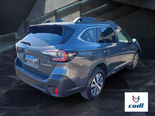 Ice Silver Metallic 2020 Subaru Outback Premium