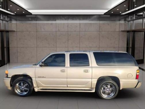 2005 GMC Yukon XL Denali