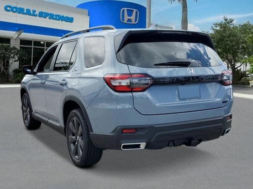 2025 Honda Pilot Sport