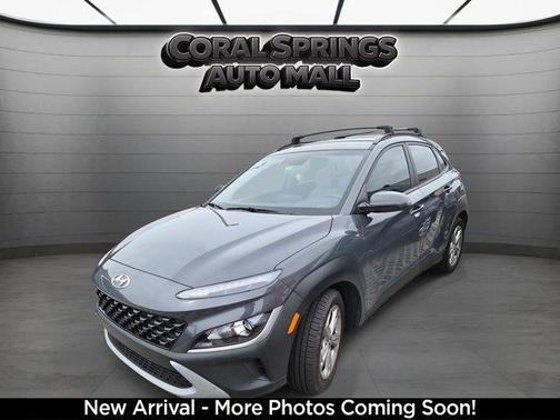 2023 Hyundai KONA SEL