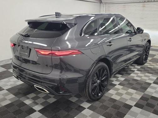 2024 Jaguar F-PACE P400 R-Dynamic S