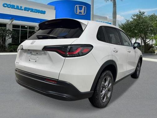 2026 Honda HR-V LX