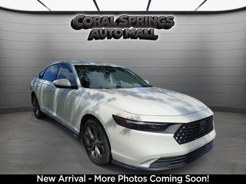 White 2023 Honda Accord EX