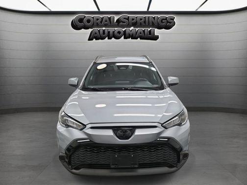 2024 Toyota Corolla Cross Hybrid SE