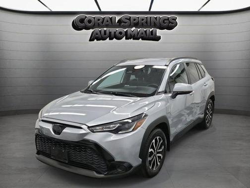 2024 Toyota Corolla Cross Hybrid SE