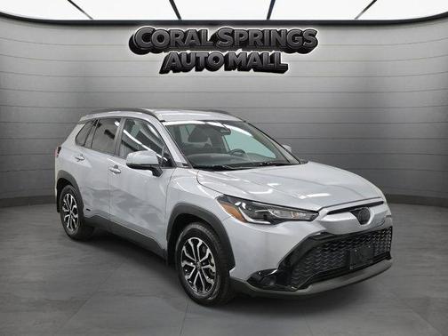 2024 Toyota Corolla Cross Hybrid SE