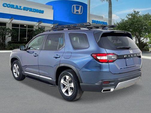 Smoke 2026 Honda Pilot EX-L