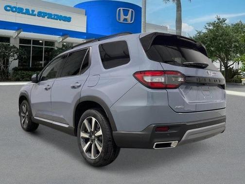 2025 Honda Pilot Elite