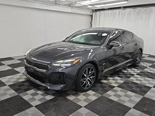 2022 Kia Stinger GT-Line
