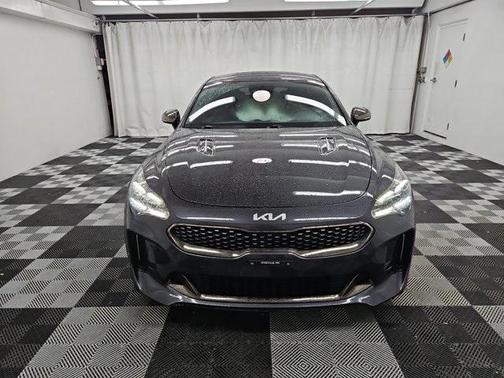 2022 Kia Stinger GT-Line