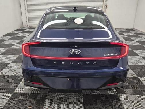 2022 Hyundai SONATA Limited