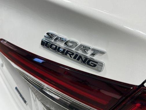 Platinum White Pearl 2026 Honda Civic Hybrid Sport Touring