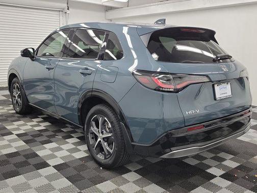 Green 2024 Honda HR-V EX-L