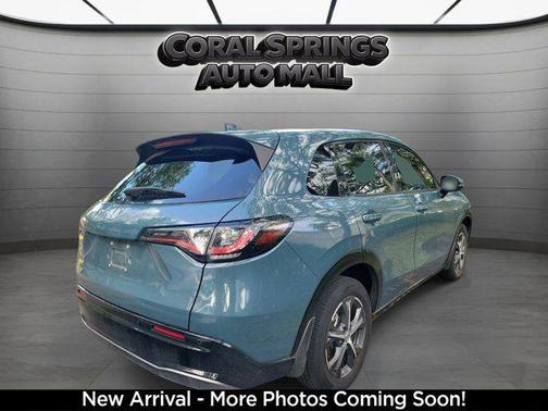 Green 2024 Honda HR-V EX-L