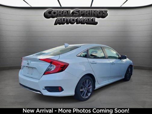 White 2019 Honda Civic EX