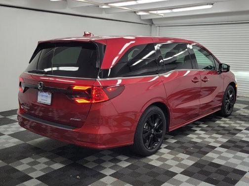 Radiant Red Metallic II 2024 Honda Odyssey Sport