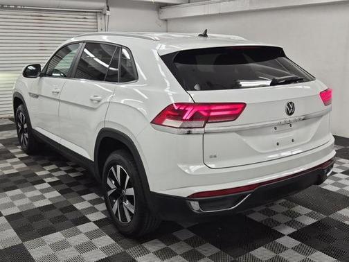 2023 Volkswagen Atlas Cross Sport 2.0T SE