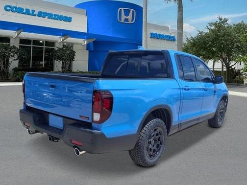 2025 Honda Ridgeline TrailSport+