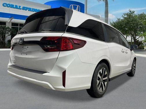 Platinum White Pearl 2026 Honda Odyssey EX-L