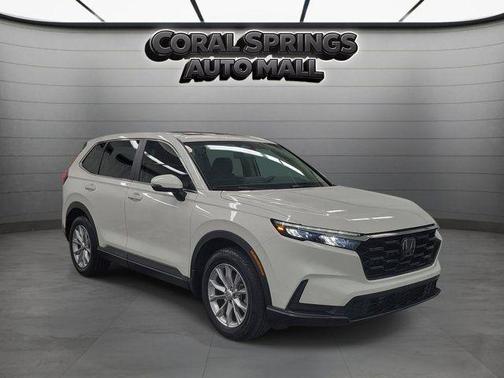 White 2023 Honda CR-V EX
