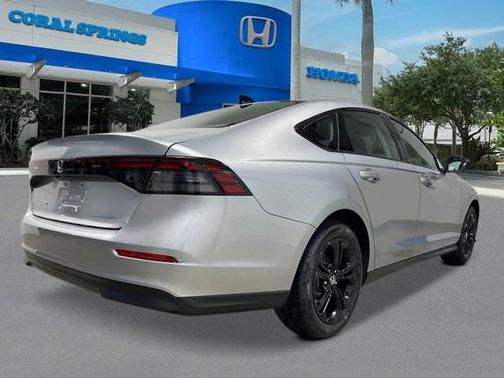 2025 Honda Accord SE