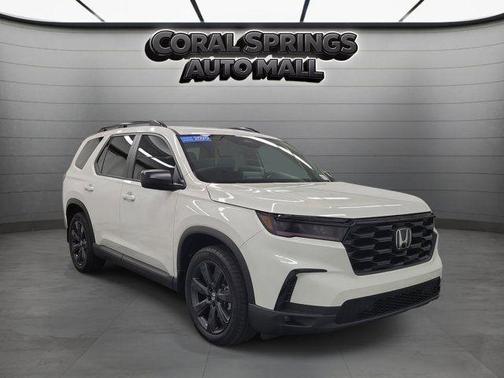 White 2025 Honda Pilot Sport