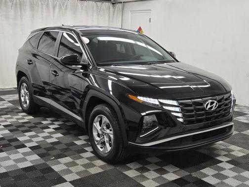 2023 Hyundai TUCSON SE