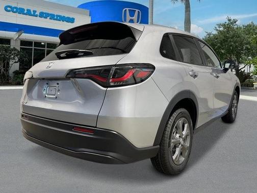 2026 Honda HR-V LX
