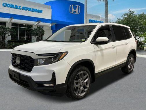 Platinum White Pearl 2023 Honda Passport EX-L