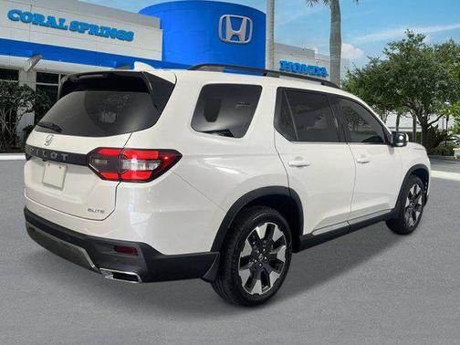 Platinum White Pearl 2026 Honda Pilot Elite
