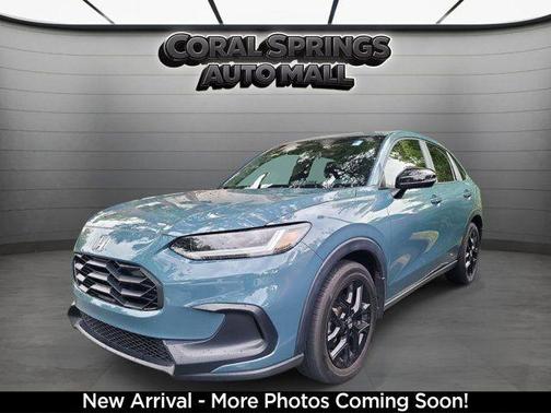 Green 2025 Honda HR-V Sport