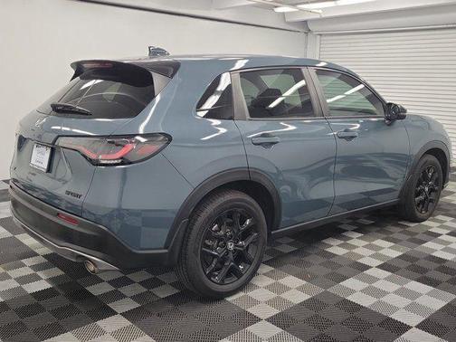 Green 2025 Honda HR-V Sport