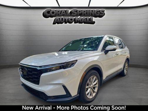 White 2023 Honda CR-V EX