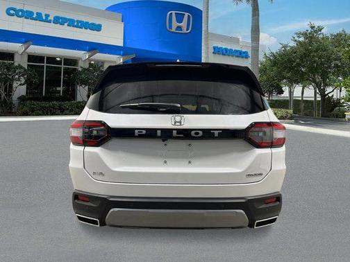 Platinum White Pearl 2026 Honda Pilot Touring