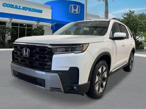 Platinum White Pearl 2026 Honda Pilot Touring