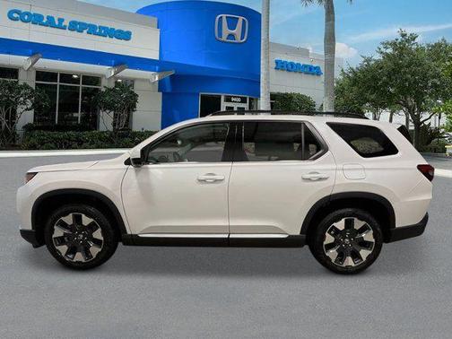 Platinum White Pearl 2026 Honda Pilot Touring