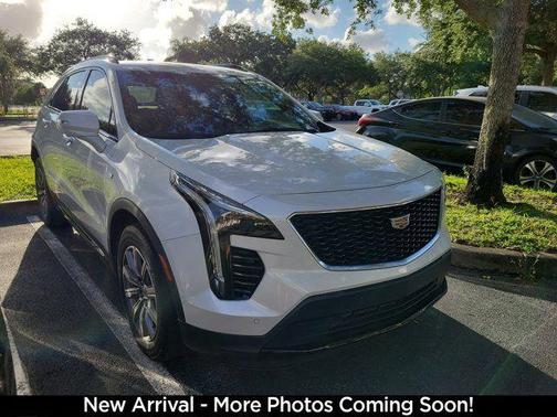 Crystal White Tri-Coat 2023 Cadillac XT4 Sport