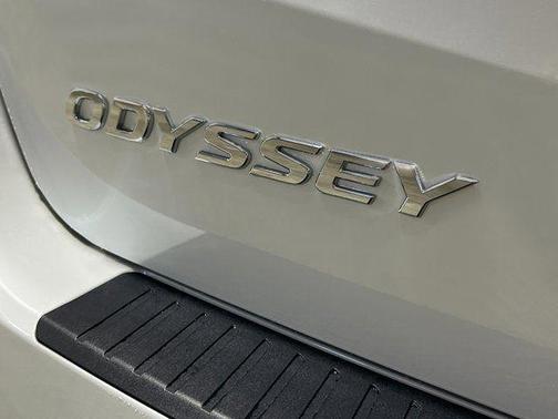 Platinum White Pearl 2026 Honda Odyssey Touring