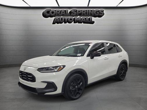White 2025 Honda HR-V Sport