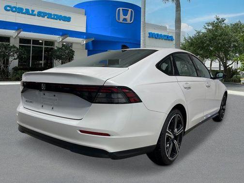 Platinum 2026 Honda Accord SE