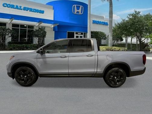 2026 Honda Ridgeline Black Edition Two-Tone