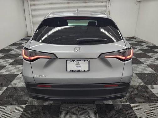 2025 Honda HR-V LX