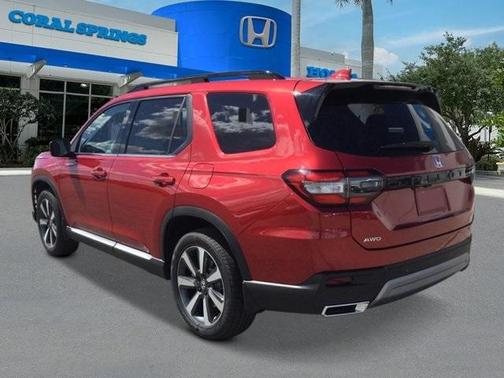 2025 Honda Pilot Touring